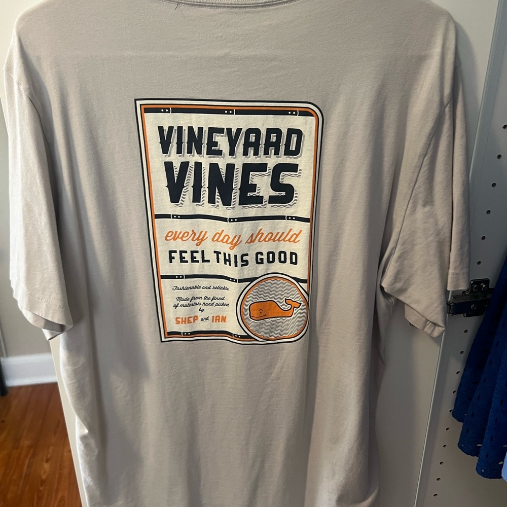Men’s Vineyard Vines Pocket Medium